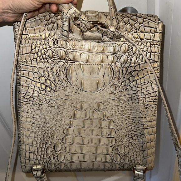 BRAHMIN Sadie Scallop Ombre Backpack - Picture 4 of 7